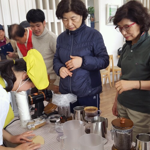 [직업지원]3월 테마이벤트 "핸드드립체험&감사이벤트" 실시