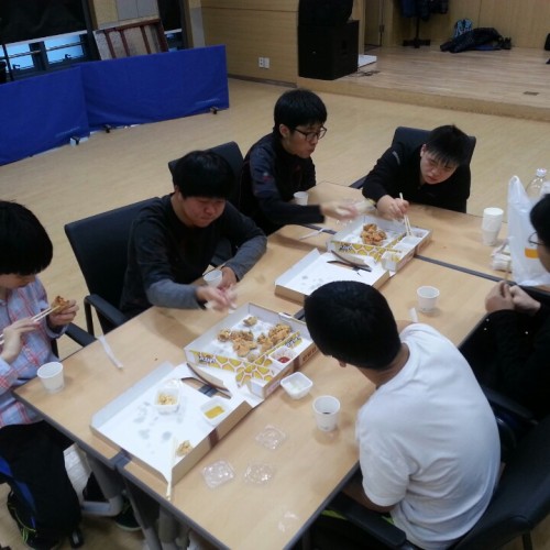 네네치킨 죽전2호점 후원